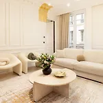 Maison Galante - Serviced Apartments in Champs-Elysées
