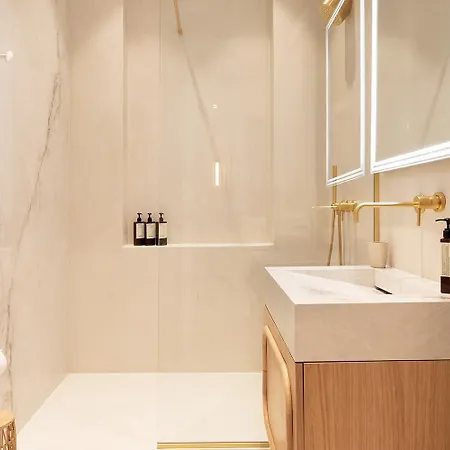 Maison Galante - Serviced In Champs-elysees * Paris