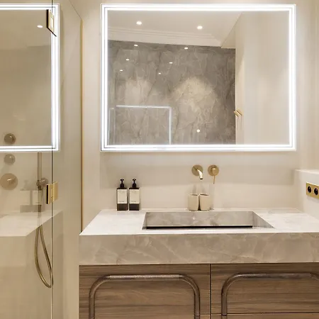 Appartamento Maison Galante - Serviced In Champs-elysées Parigi
